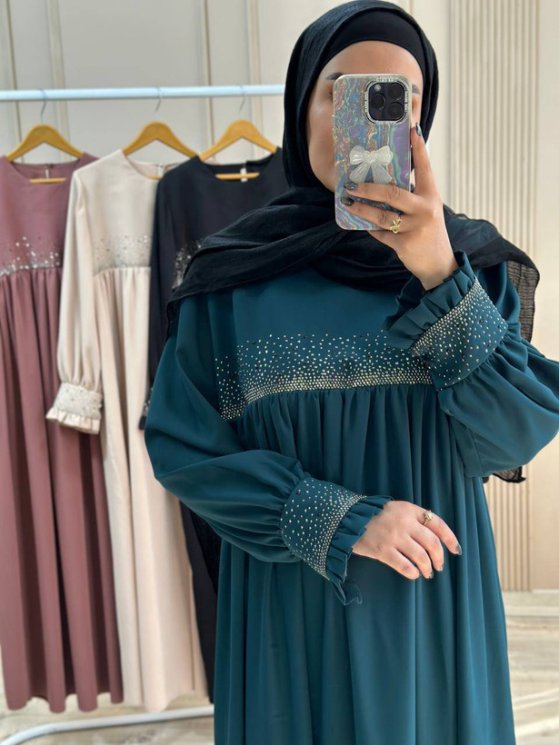 عبا نگین