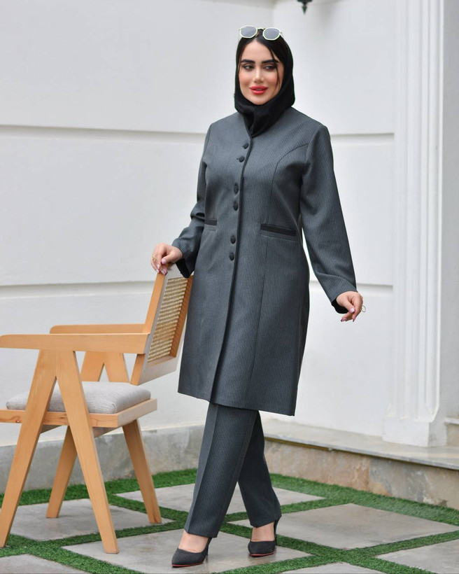 اداری دیبا